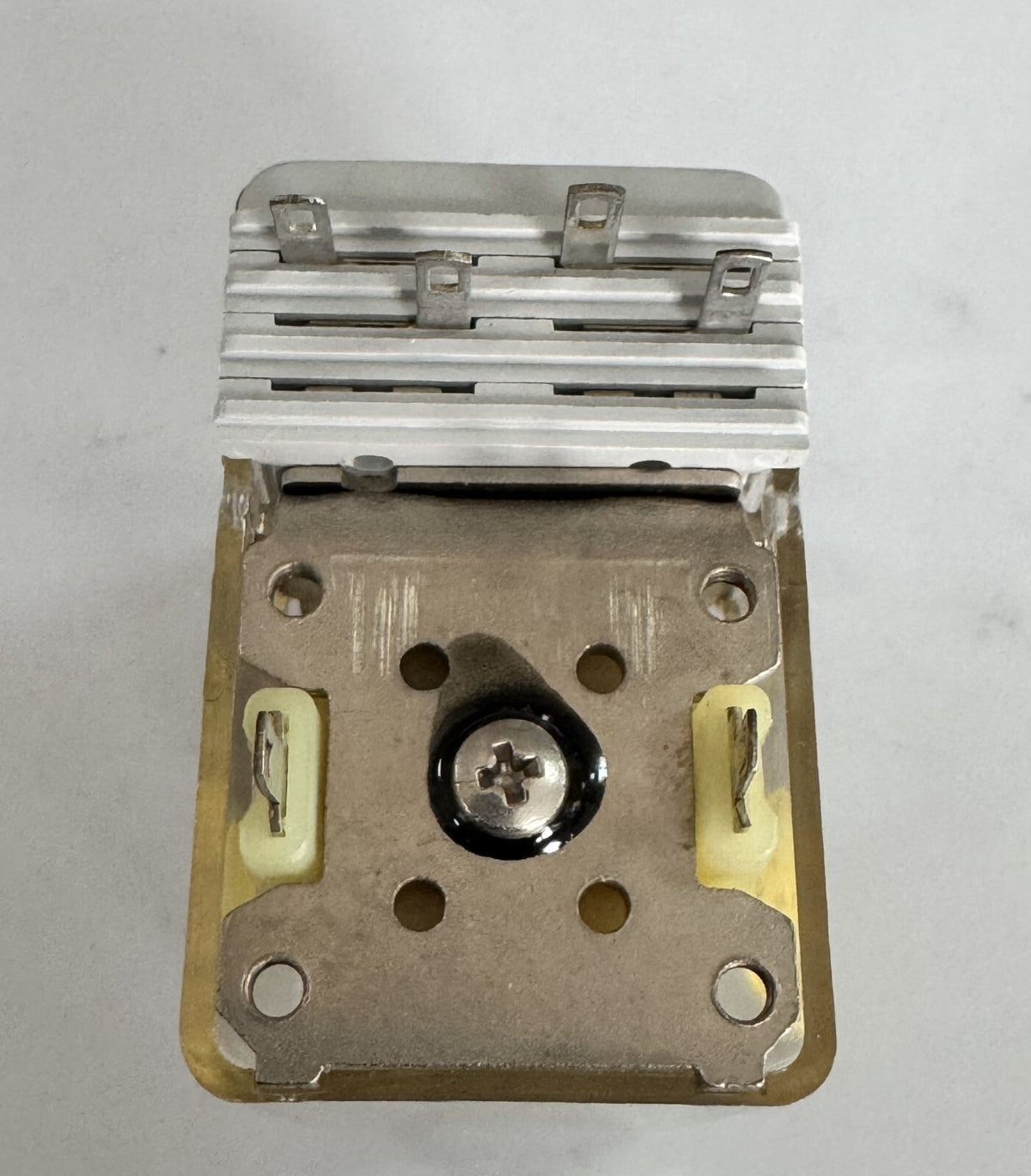 Kuhnke IH 100 Relay – 24V DC Industrial Control Module | 6 Pin | Made in Germany4