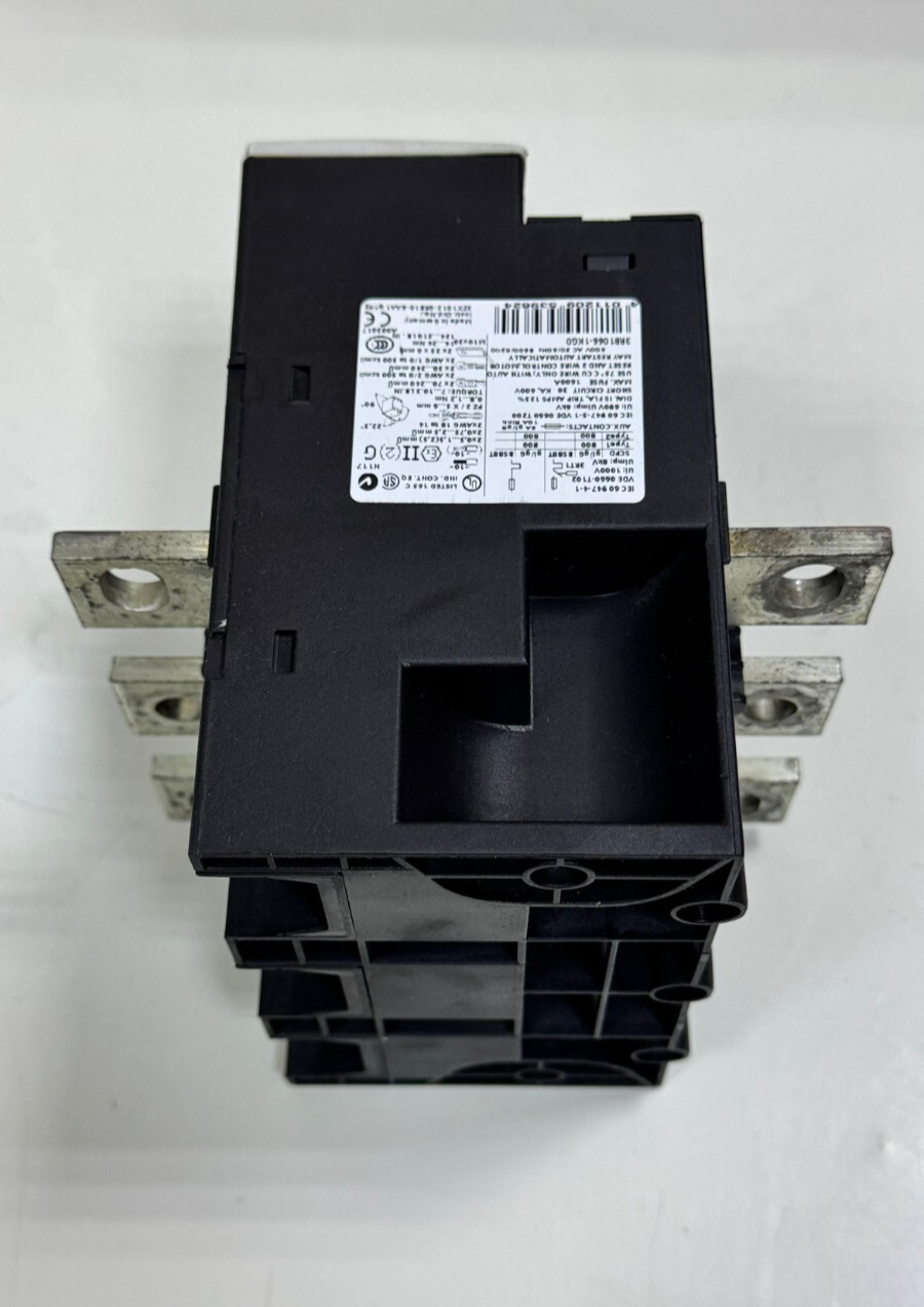 Siemens Motor Protection Relay – Model 3RB10661KG0 | 540 A | Made in Germany3