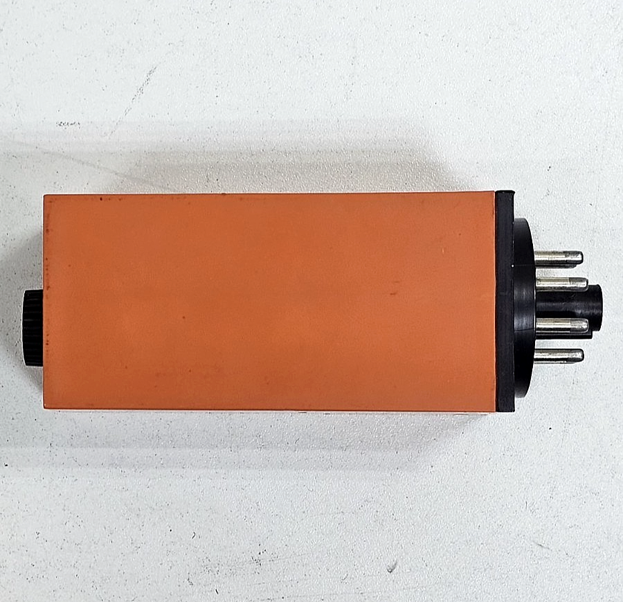 Scan Timer | B108220 | Timing Relay | 8Pin | 10A | 1.5–60 Sec Delay4