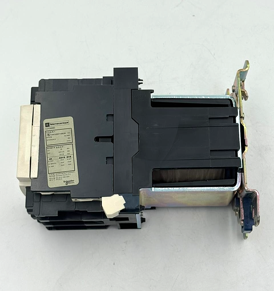 Telemecanique LC1D65BD Contactor | 24V DC Coil | Made in Czech Republic8