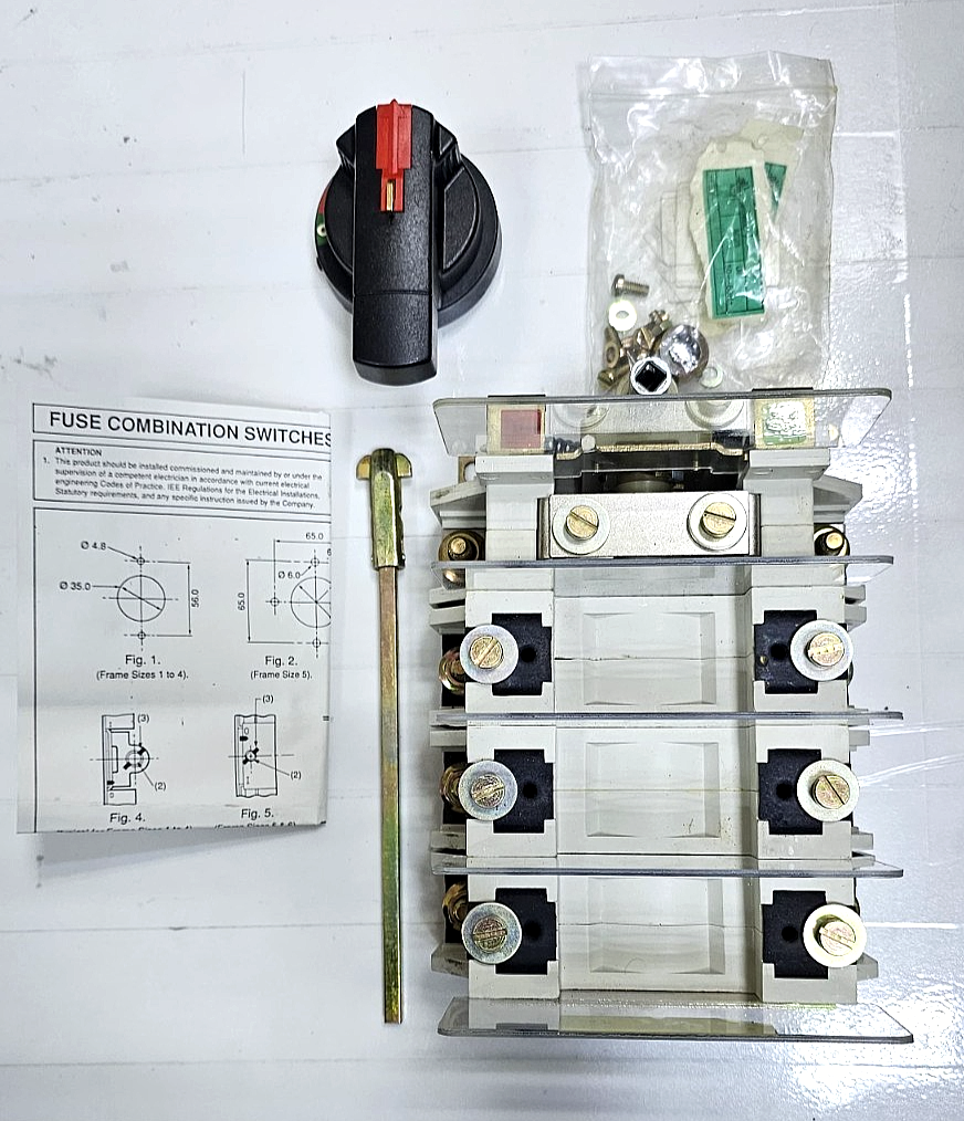 Bill Switchgear | FCS1253N | 125A, 550V | Fuse Combination Switch & Isolator1