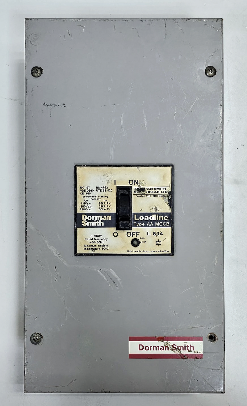 Dorman Smith Loadline | AA MCCB | 68A,600V | Moulded Case Circuit Breaker0