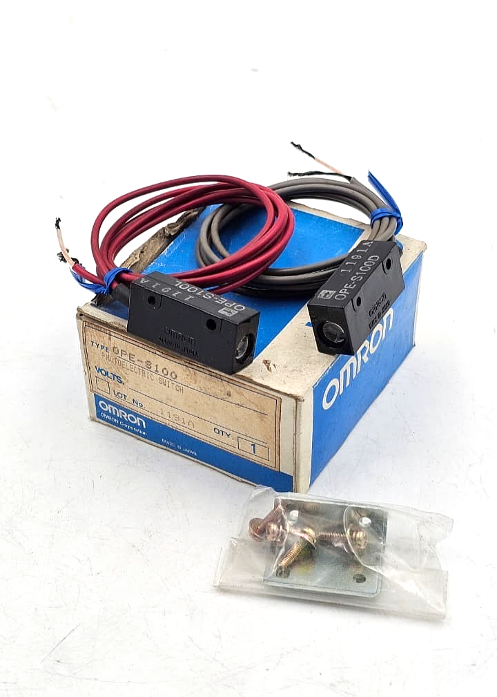 Omron OPES100 Photoelectric Switch Sensor | Made in Japan0