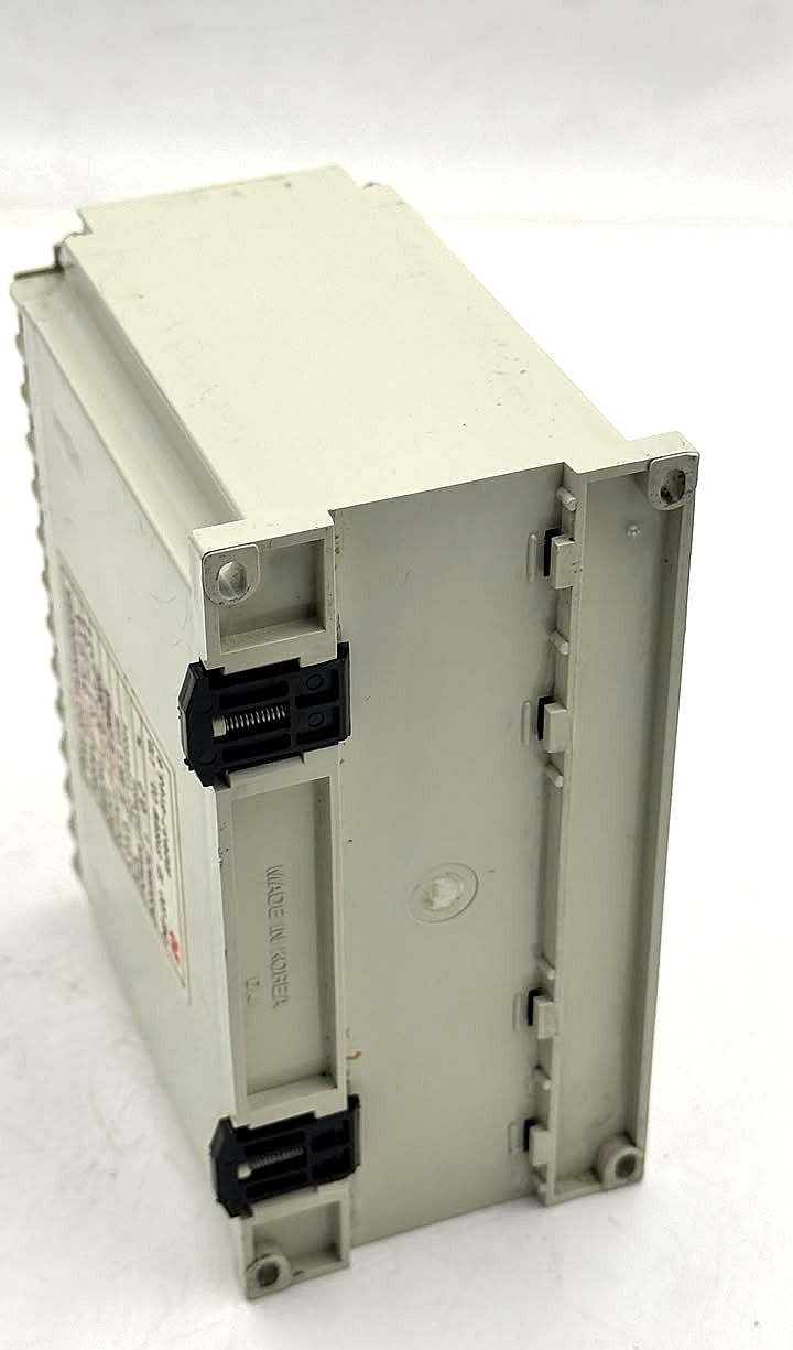 Daejoo DT-3V-C1A Voltage Transducer | AC 110/220V - saleem al tamimi electric equipment trading co llc-UAE