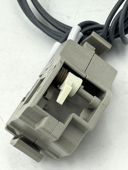 Schneider EZA UX10 Auxiliary Switch4