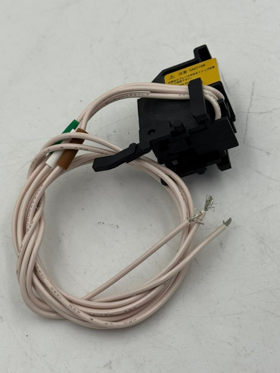 Fuji Electric BW9W1SG0 Auxiliary Switch for Molded Case Circuit Breakers ( 1 pcs1