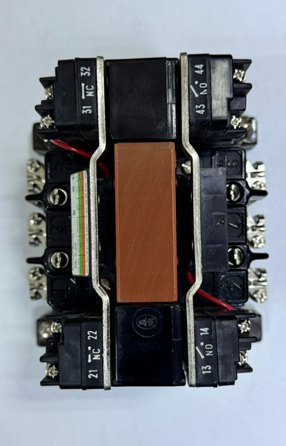 KlocknerMoeller DIL 322 Contactor | 140A | 220–660V AC | AC2/AC35
