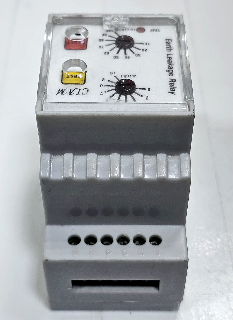 CIAM Earth Leakage Relay | 90–270V AC/DC | 50/60Hz | Adjustable Range 300mA–3A4