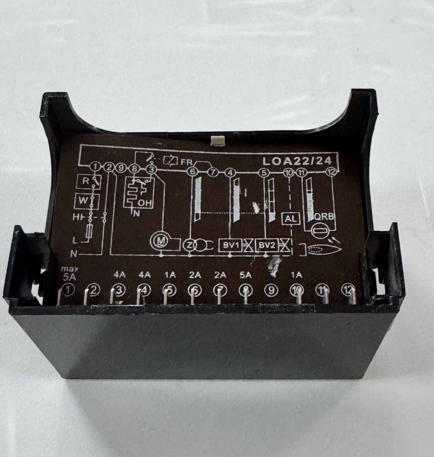 Sudick LOA24.171B27 Fuel Combustion Controller | 200240V AC Flame Relay3