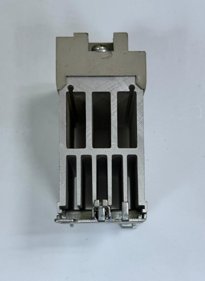 OMRON G32AA40 | Solid State Relay  | 40A | 100–240VAC Load | 5–24VDC Input3