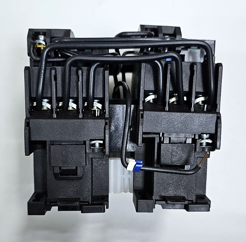 Crabtree CeIcon 57200/OB C30 Contactor | 15kW | 220/240V AC | 50/60Hz6
