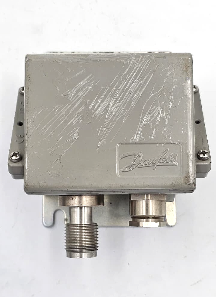 Danfoss EMP2 084G2112 Pressure Transmitter – 025 Bar1