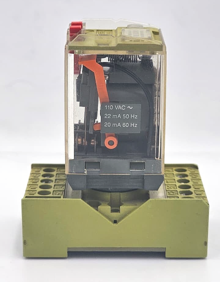 Releco C3A30 Industrial Power Relay with Socket | 11Pin PlugIn Relay6