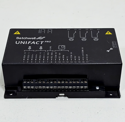 (1 Piece) Satchwell | URC51N101 | Controller | 230V AC | Made in UK6