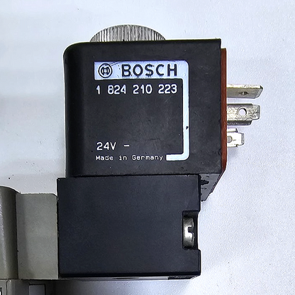 Bosch Rexroth Solenoid Valve 1 824 210 223 – 24V, Made in Germany2