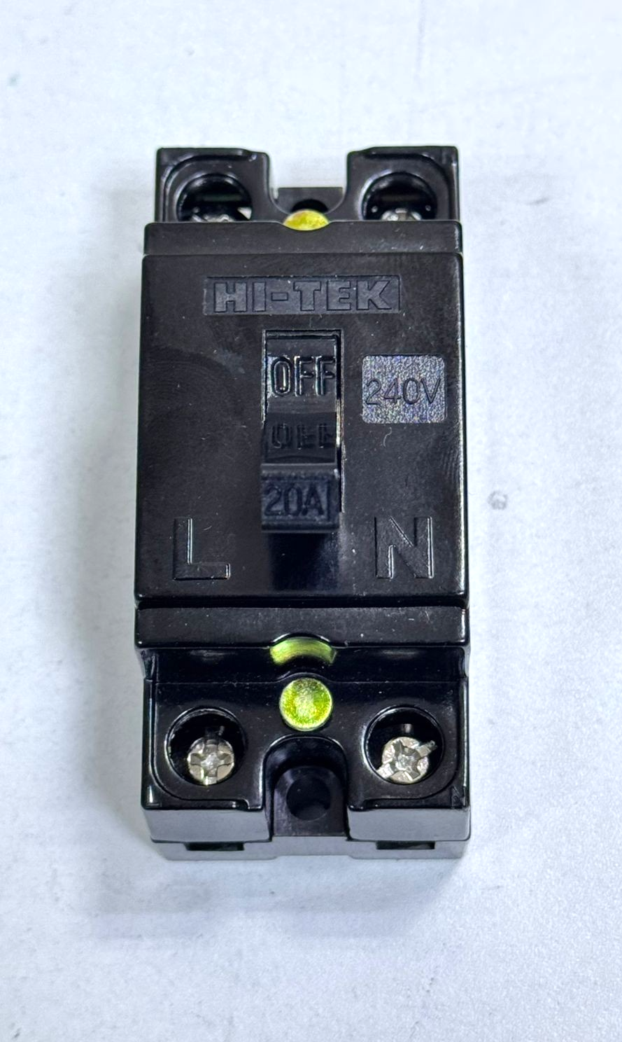 HITEK | HT28 | Safety Breaker – 2Pole | 240V | 20 A1