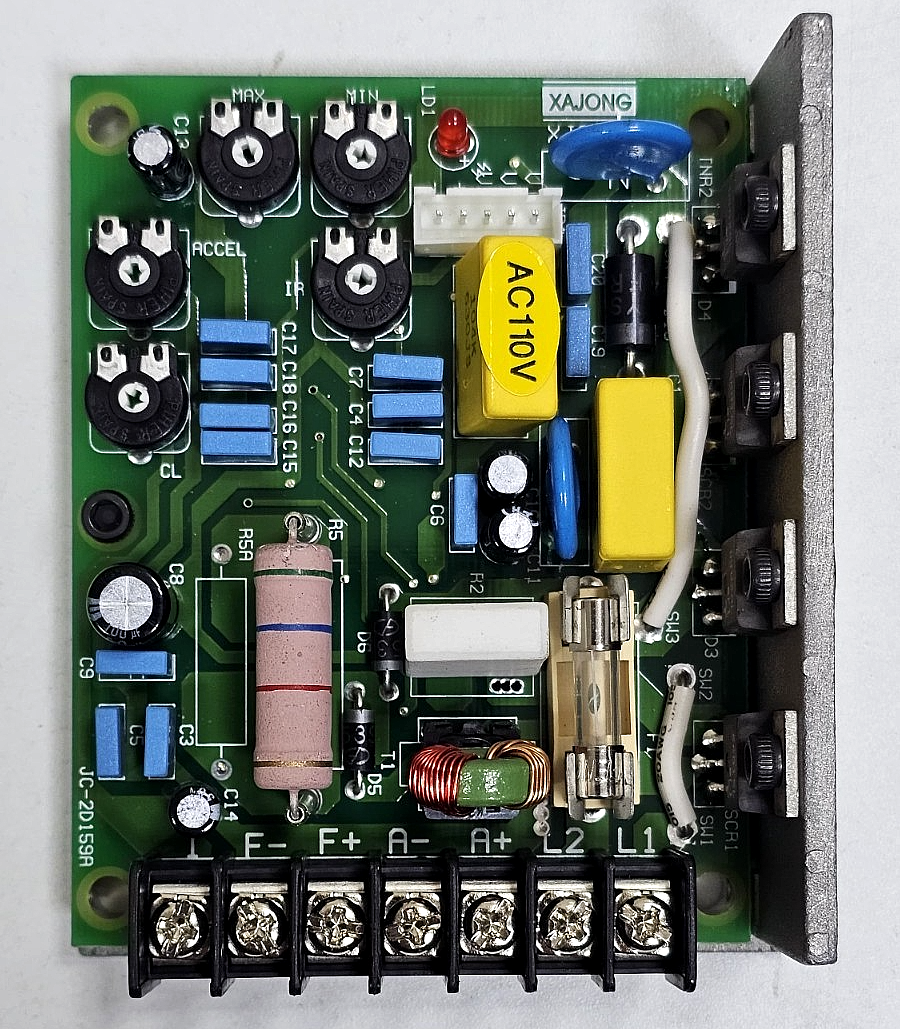 XAJONG | XJC11024CO |  DC Motor Controller | 110V to 24V | 50~70W3