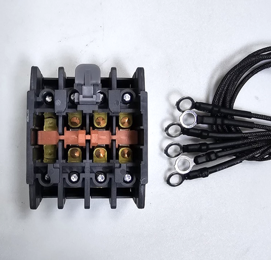 Hyundai UAD 100 0 1 NS – Capacitor Switching Unit | 16A | 690V | Made in Korea1