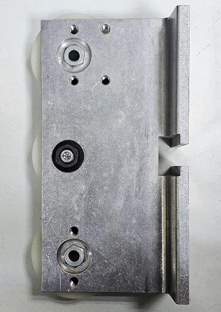 (1 Piece) GEZE Roller carriage TSA 360 NT4