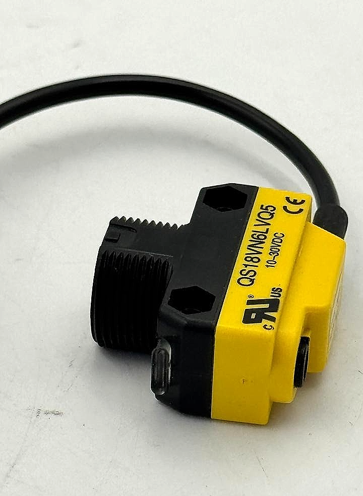 Banner QS18VN6LVQ5 Photoelectric Sensor, 1030V DC5
