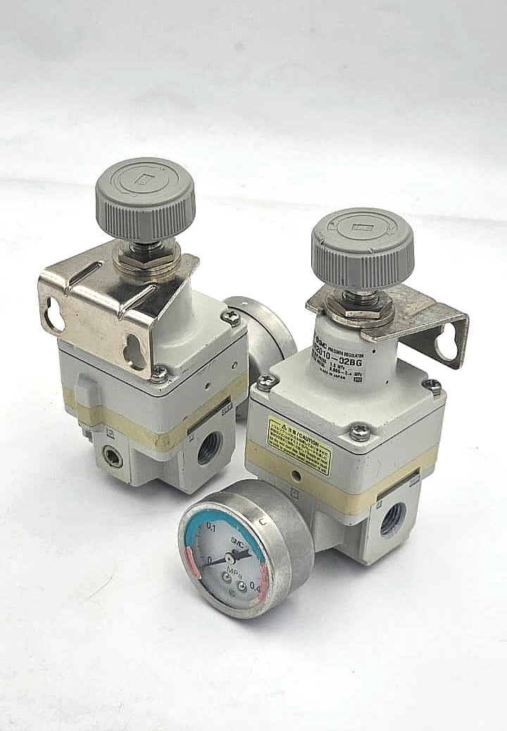 SMC IR201002BG Precision Pneumatic Regulator ( 1 pcs )1