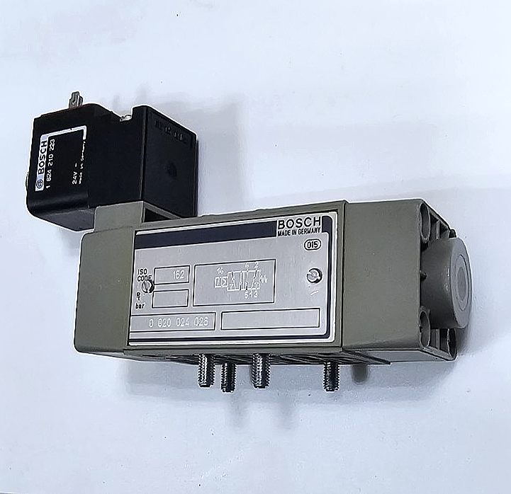 Bosch Rexroth Solenoid Valve 1 824 210 223 – 24V, Made in Germany0
