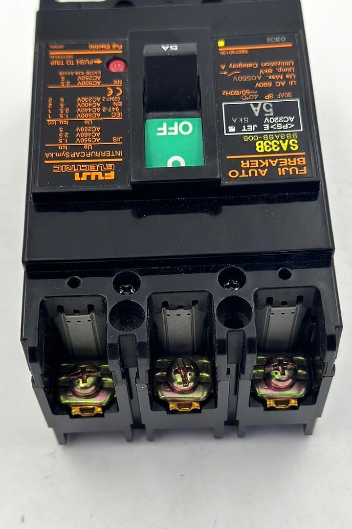 Fuji Electric SA33B Auto Breaker 5A | Made in Japan ( 1 Pcs )4