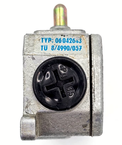 Robotron | 06042643 | Limit Switch | 500V | 6 A3