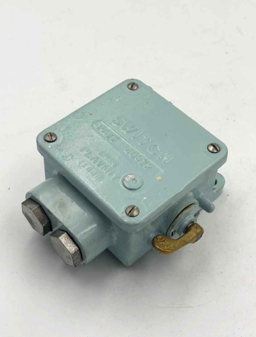 Double Pole Switch 6A | AP.40972 | Item No. 8/30