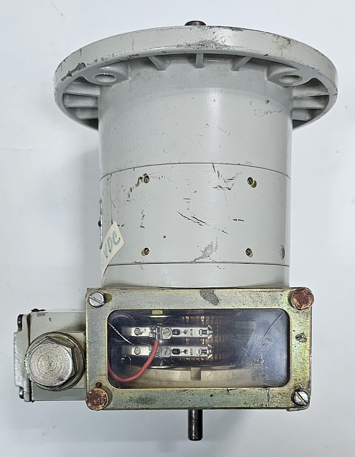 VEB Elmo Hartha S 1632.2 Motor – 3000 U/min, 100V DC, 0.02A, Made In Germany6