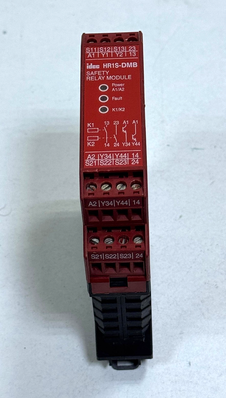 IDEC | HR1SDMB1132P | Safety Relay Module | Made In Germany1