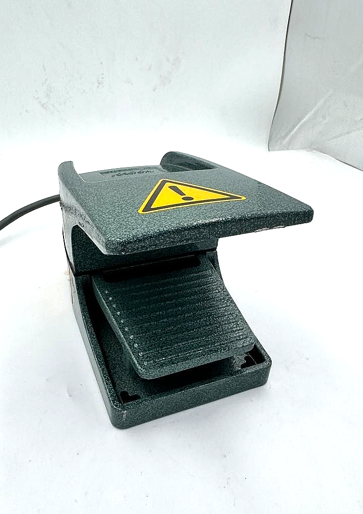 Kacon HRFHD3 HeavyDuty Foot Switch2