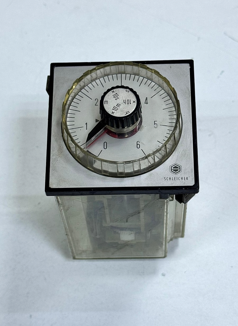 Schleicher Mikroais DZB 521L103 Electromechanical Timer Relay, 220V | German0