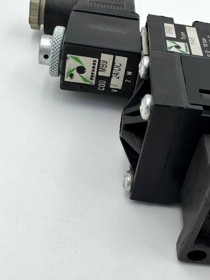 Pneumax  | SGD 1021.52.3.5.M4R Valve | 10 Bar | Made in Italy4