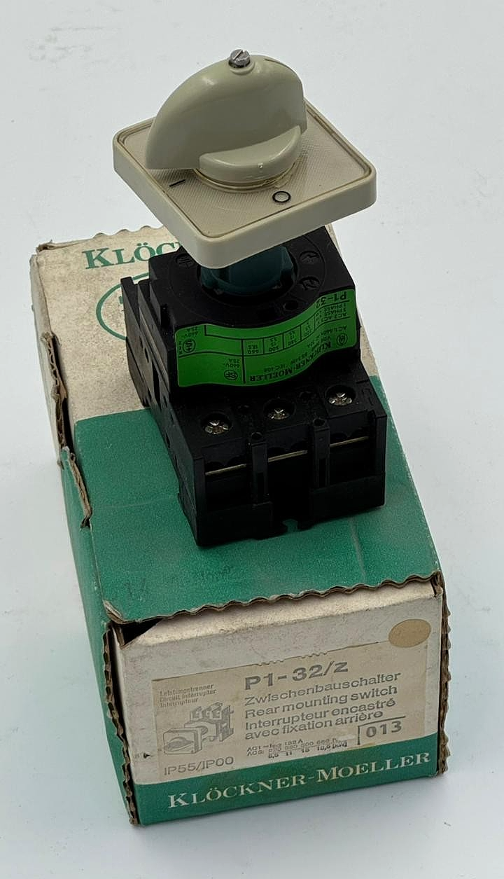 KlöcknerMoeller | P132  |  Motor Disconnect Switch0