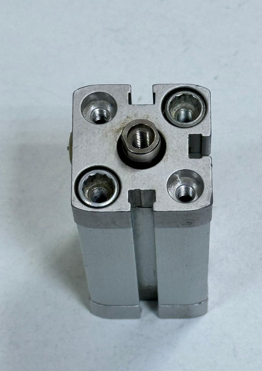 FESTO | ADN20501PA Pneumatic Cylinder – 536233 W636 | Pmax 10 bar / 145 psi3