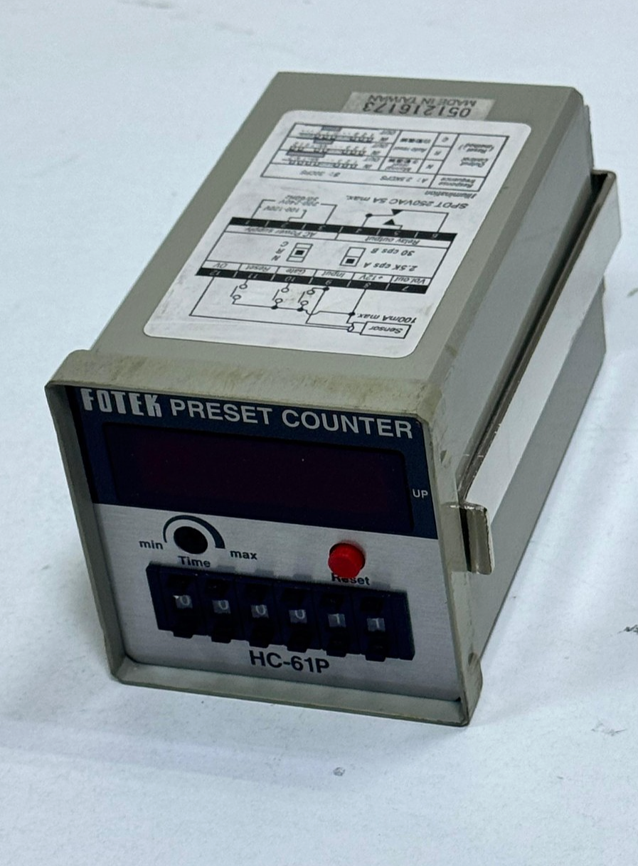 Fotek | HC61P | Digital Counter | Preset Counter Meter1