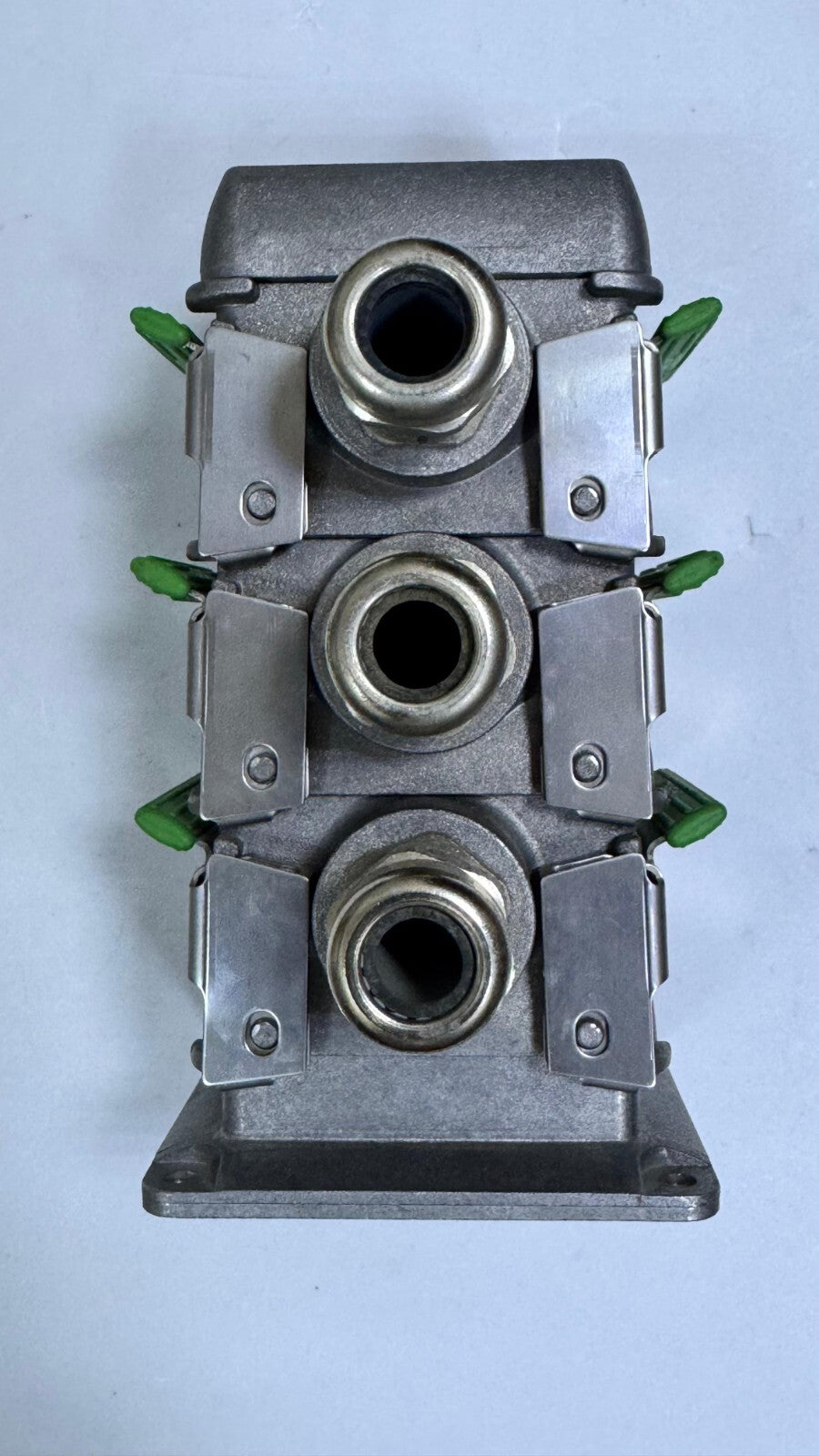 Phoenix Contact HeavyDuty Industrial 3Pin Connector0
