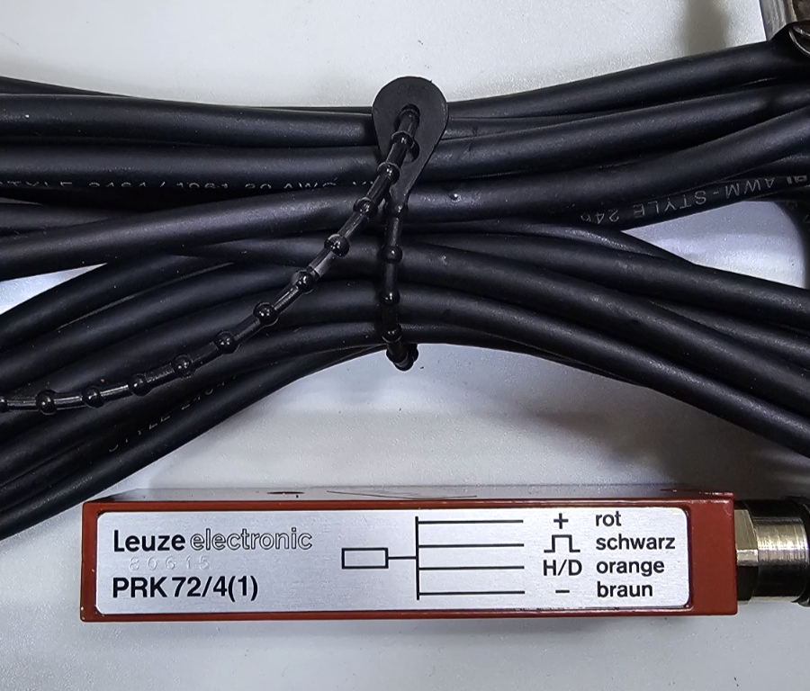 Leuze Electronic PRK 72/4(1) Photoelectric Sensor/Triple mirror |Made In Germany2