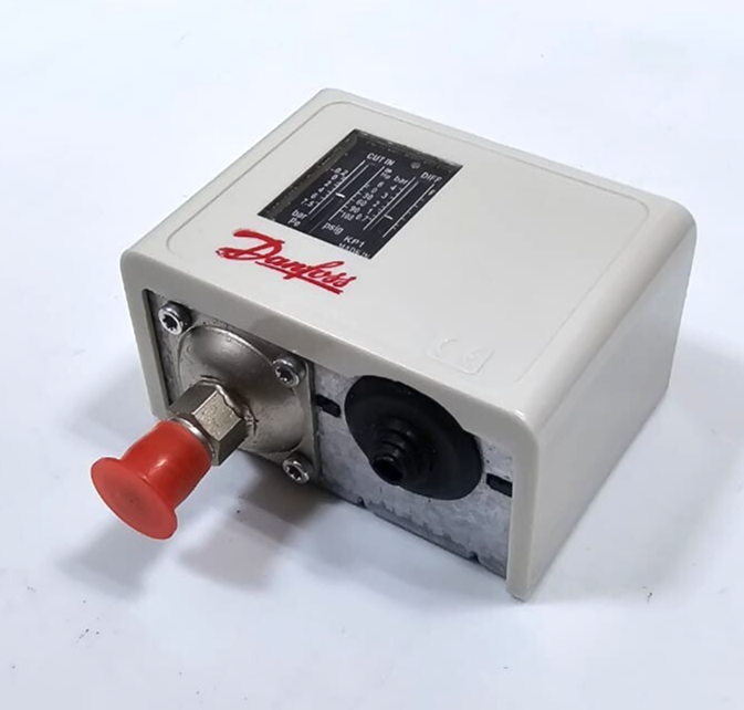 Danfoss KP1 Pressure Control Switch | 060110166 | 0.2 to 7.5 Bar Range | 1/4"1