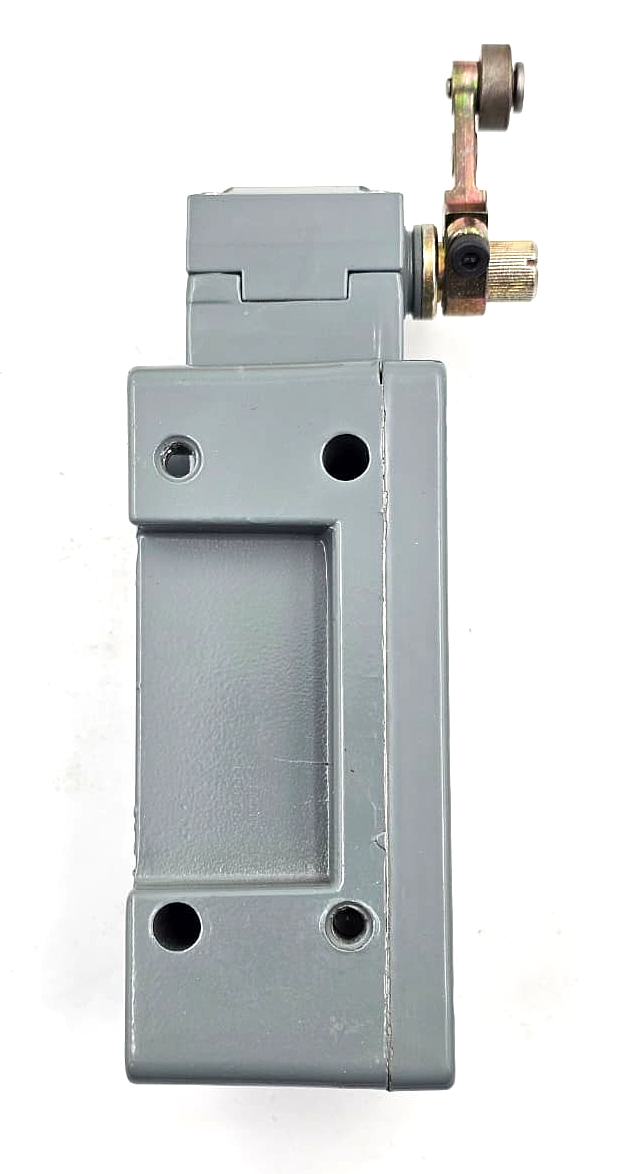 Square D Class 9007 | Type CR53B2 Limit Switch 6