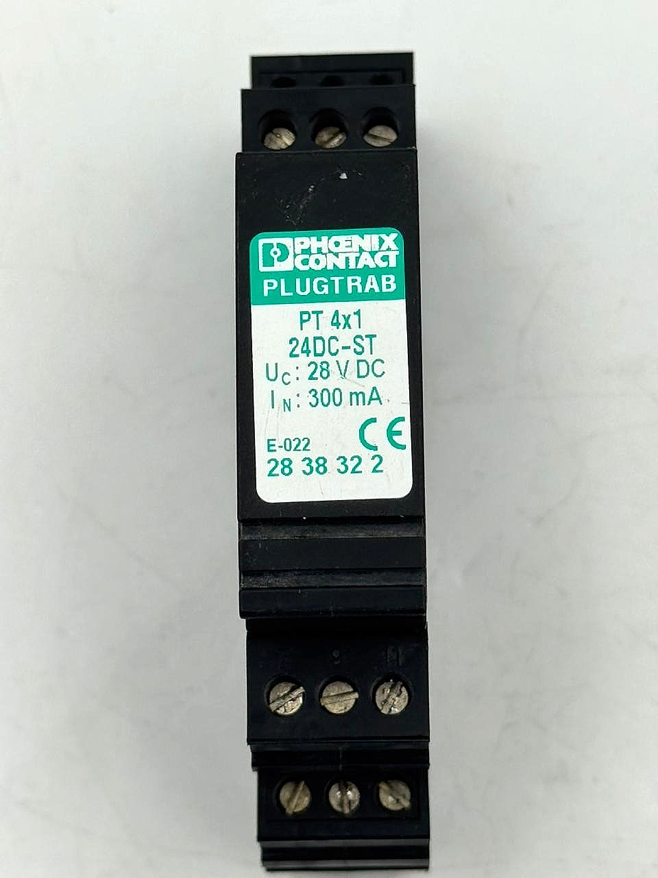 Phoenix Contact PLUGTRAB PT 4x124DCST Surge Protection Plug | 24V DC | 28383221