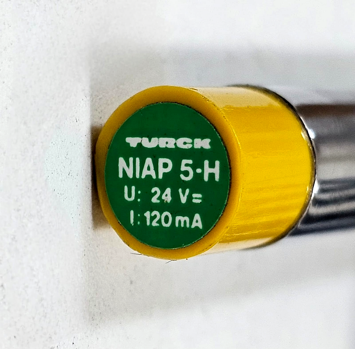 Turck | NIAP 5H | Inductive Proximity Sensor | 24V , 120 mA1