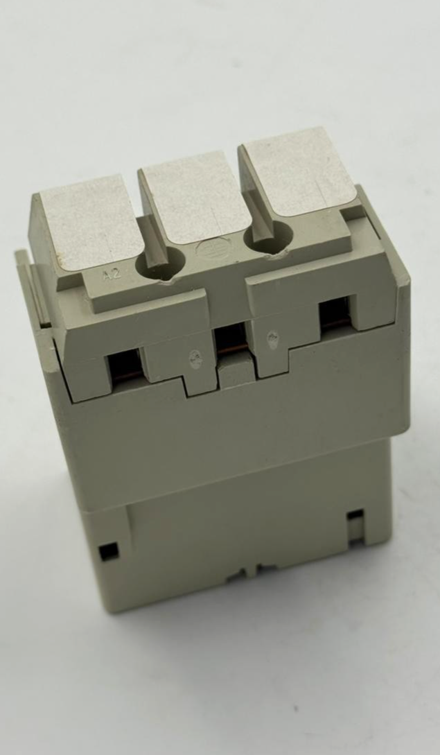 Telemecanique LB1LC03M13 Overcurrent Protection Module | 10A | Made in France7