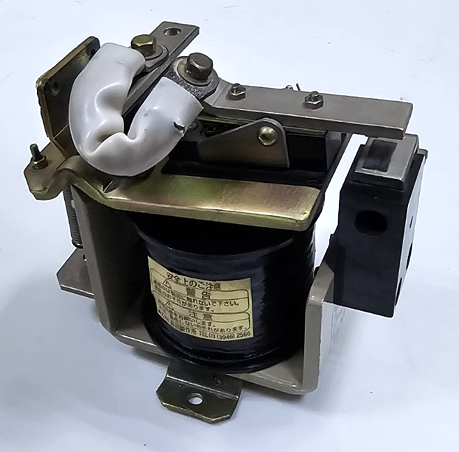 Takada Magnetic Contactor MDN – 1PST, DC 35V/48V, 100A, Made in Japan0