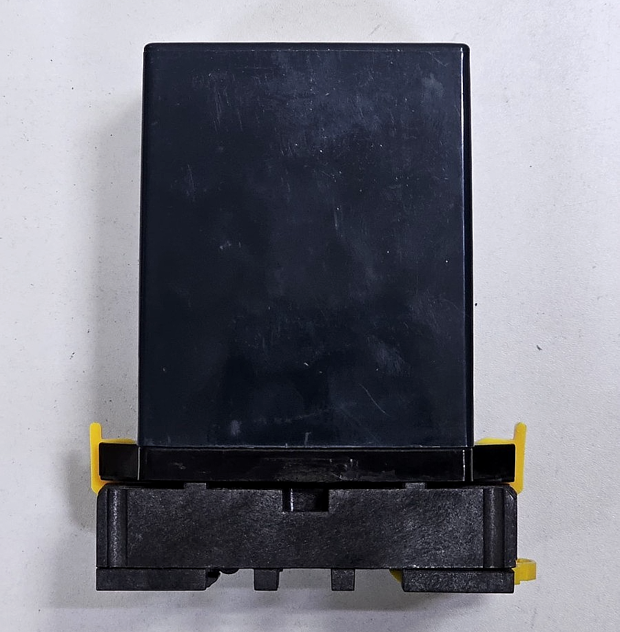 TTE | CSP124 | Time Delay Relay With Socket/ Base | 8Pin | 230V AC4
