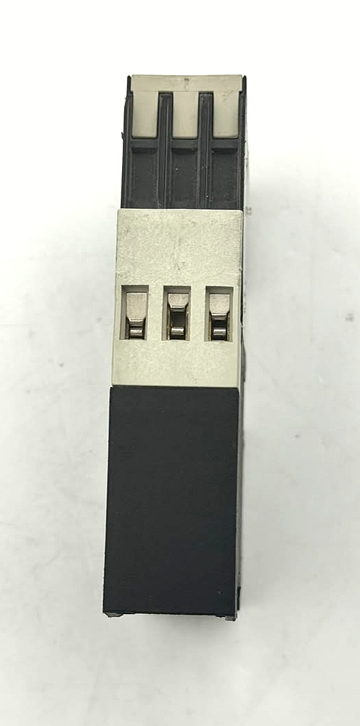 Telemecanique RE4 CL11BU Relay Timer 110-240V AC | Made in Germany5