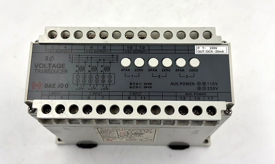 Daejoo DT-3V-C1A Voltage Transducer | AC 110/220V - saleem al tamimi electric equipment trading co llc-UAE