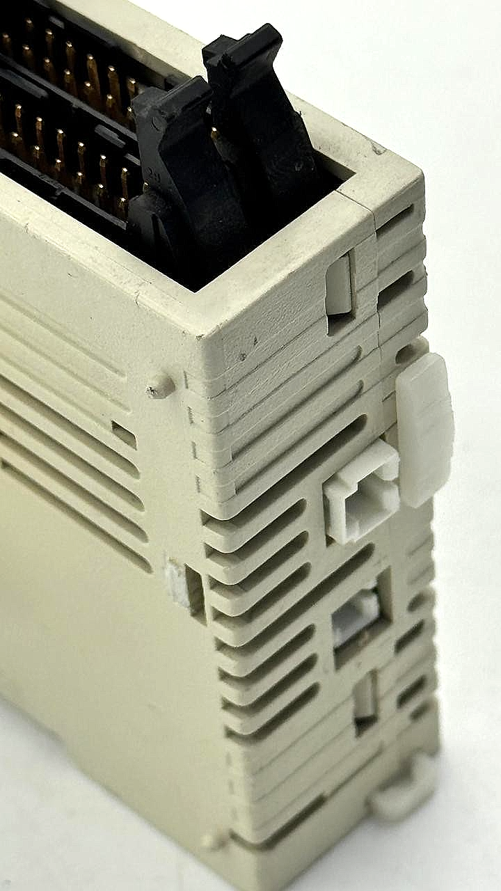 Mitsubishi FX2NC32EX PLC Input Extension Block | Made in japan ( 1 pcs )4