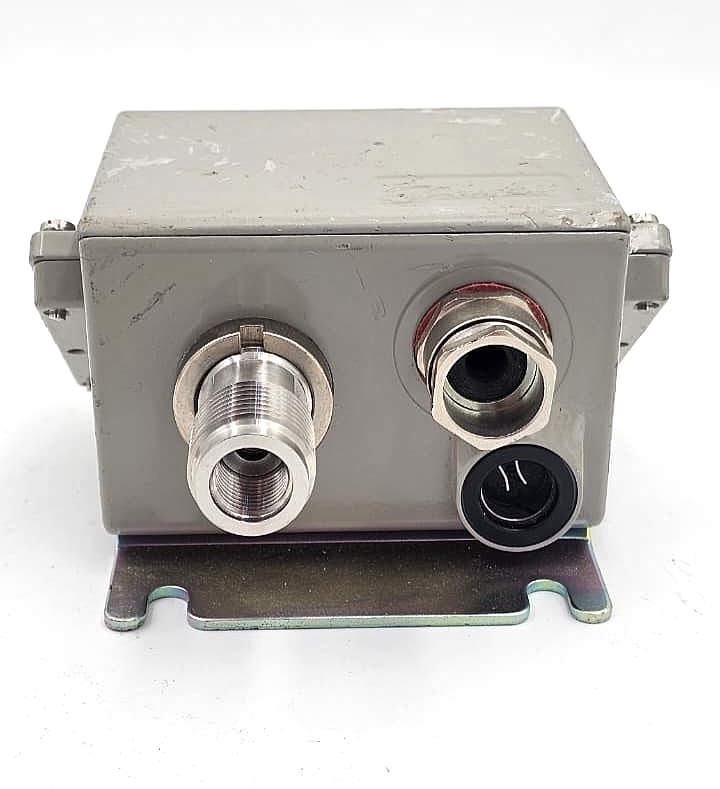 Danfoss EMP2 084G2109 Pressure Transmitter – 010 Bar2